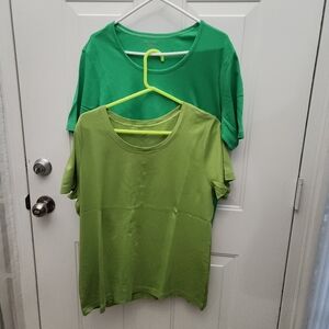 2 White Stag Short‎ Sleeve Tops Greens XL 16-18